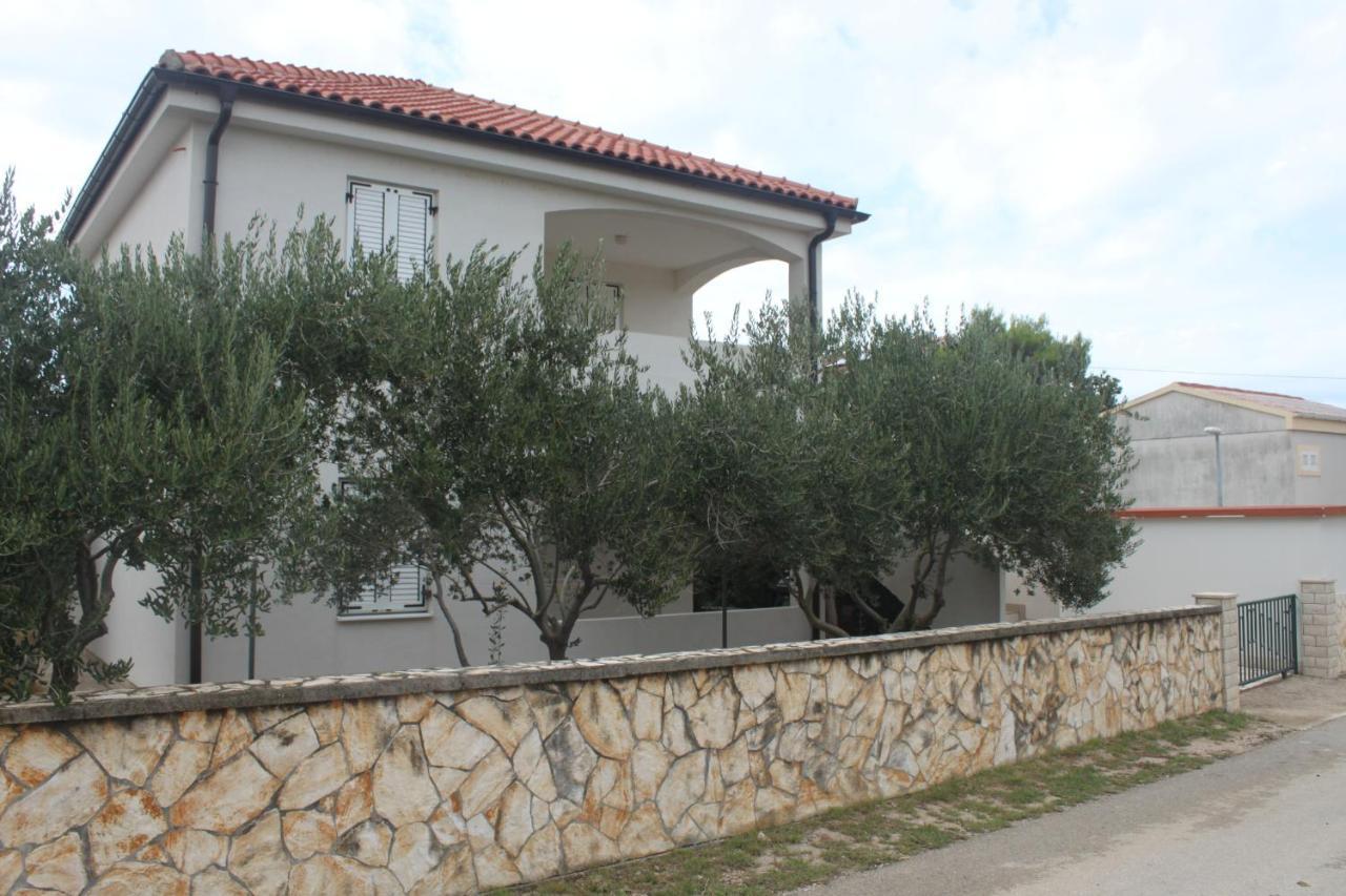 Summer House In نوفاليا المظهر الخارجي الصورة