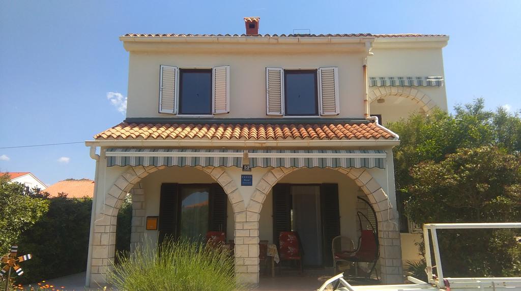 Summer House In نوفاليا المظهر الخارجي الصورة